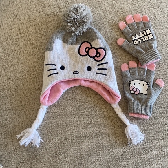 🪞 hello kitty fleece lined pink beanie glove Sanrio set - Picture 10 of 14